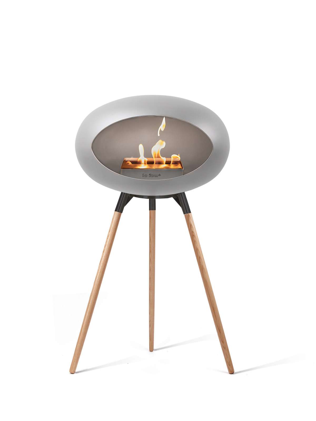 Le Feu - Dome Ground High - Nickel + Black + Soaptreated Oak + Steel - Skandi London