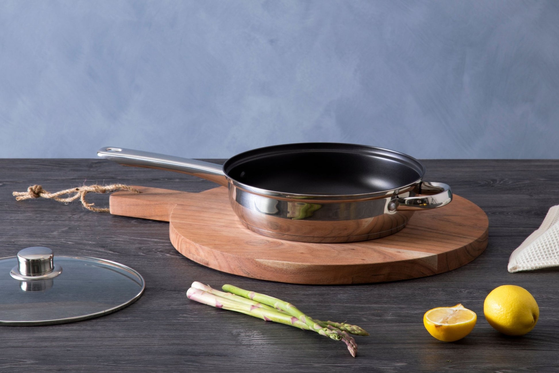 Kristian Stick Frypan With Glass Lid - Skandi London