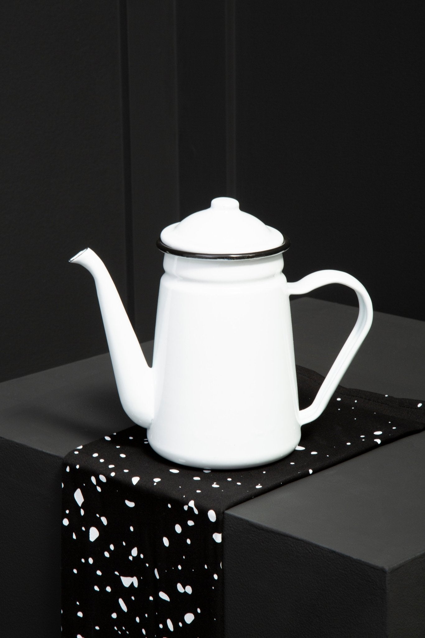 Goran White Coffee Pot - Skandi London