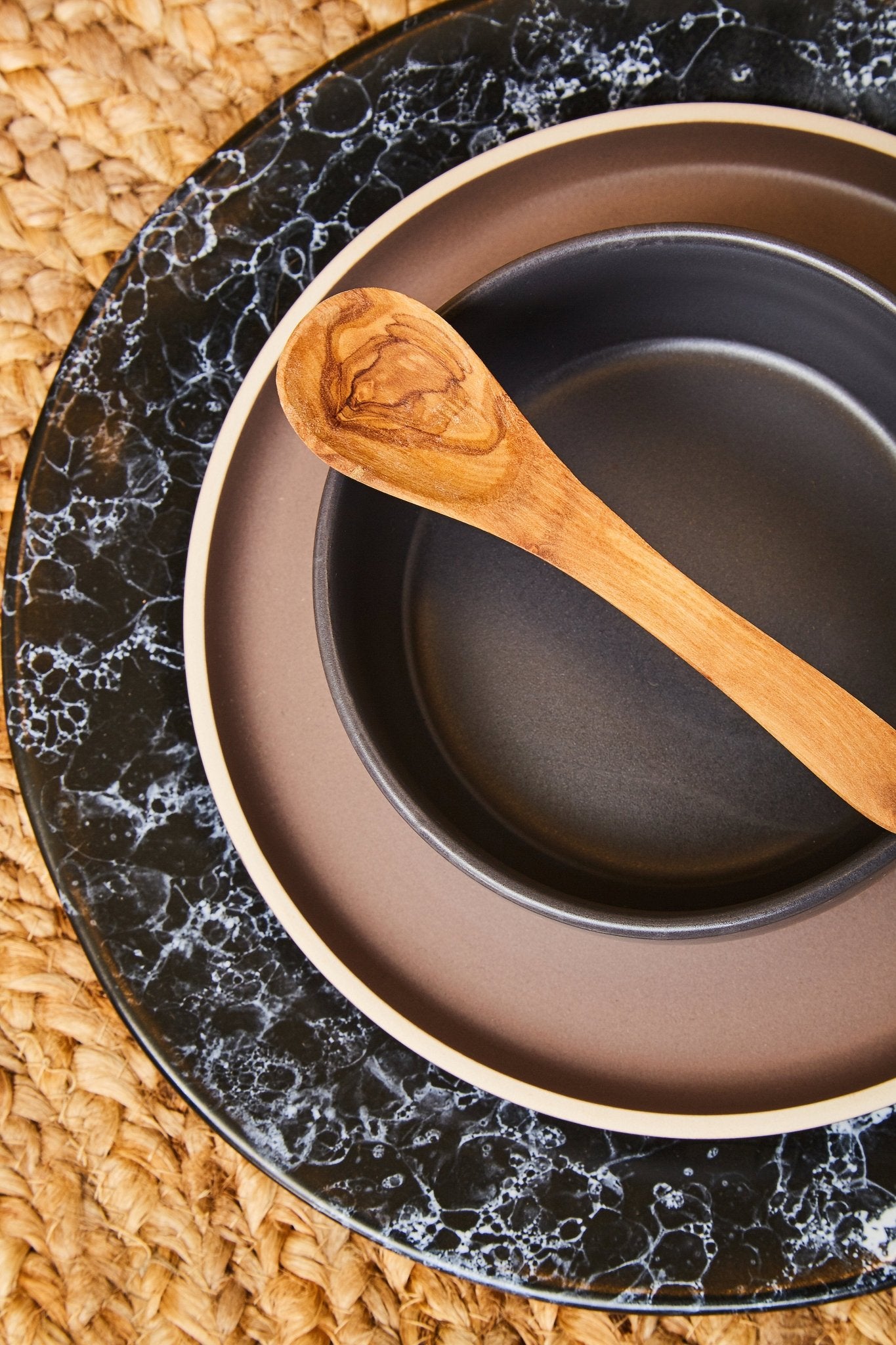 Goran Black Faux Marble Dinner Plate - Skandi London