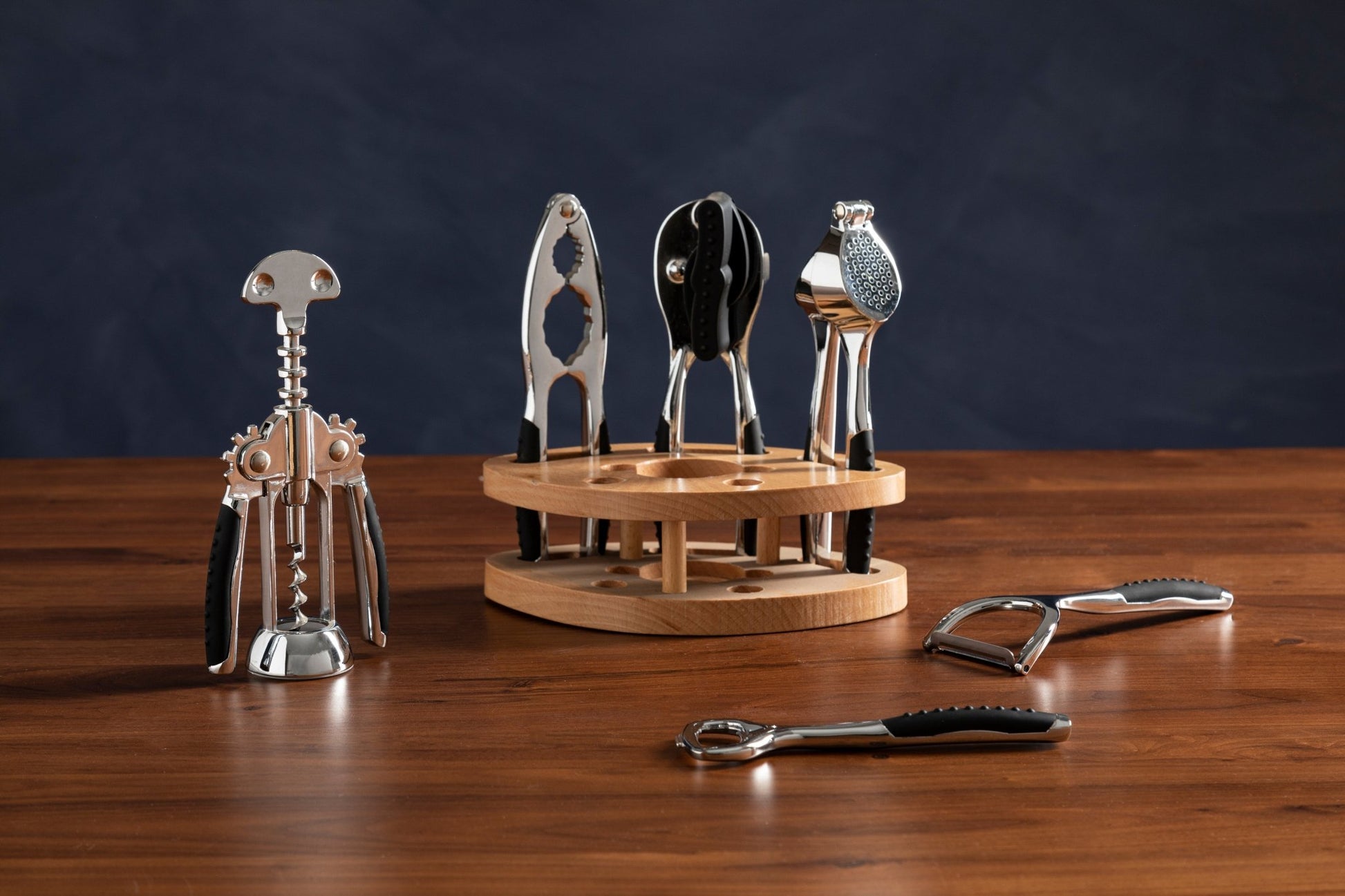 Liv 7pc Chrome Finish Kitchen Gadget Set - Skandi London