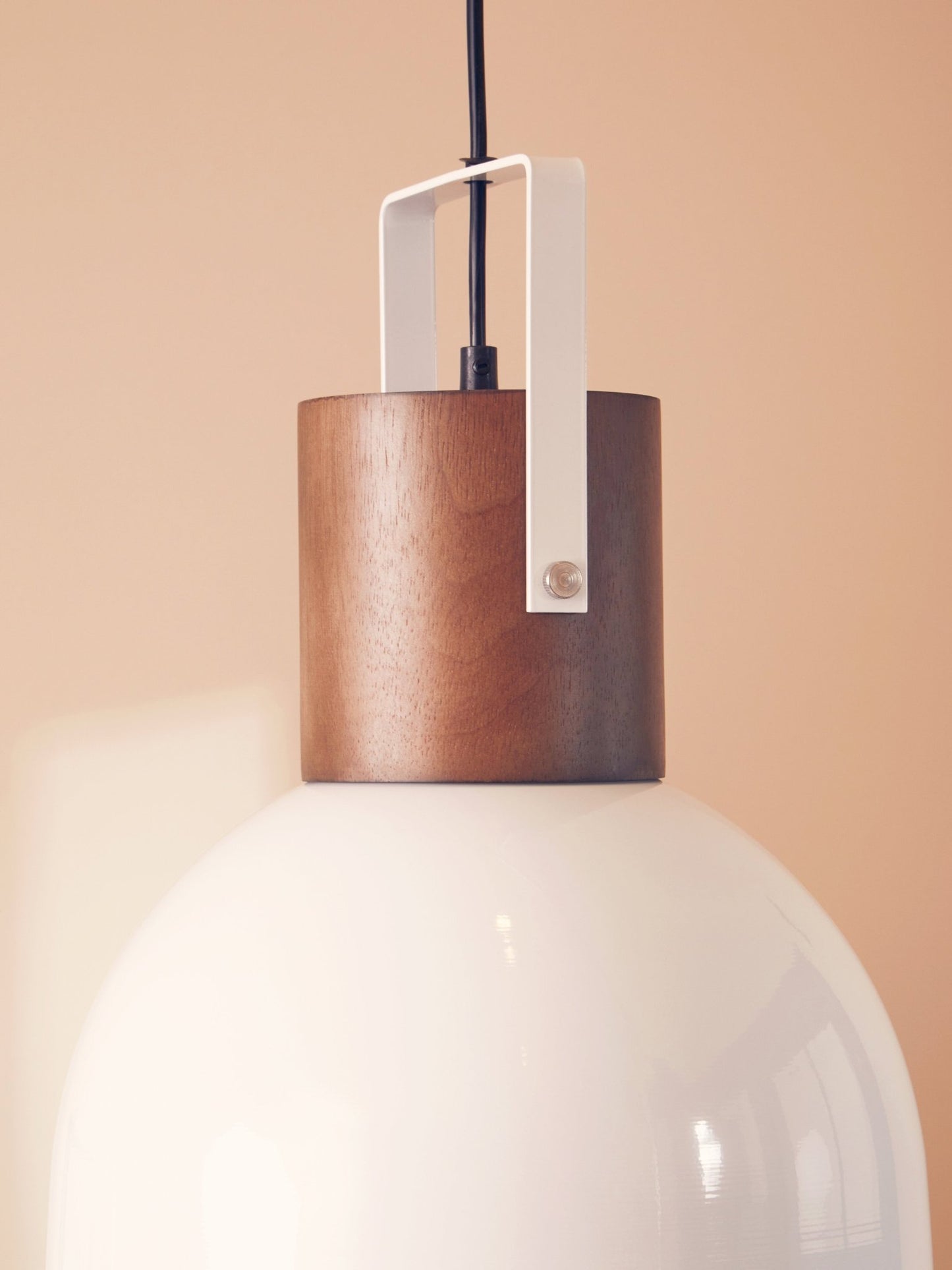 Pelle White Pendant Light - Skandi London
