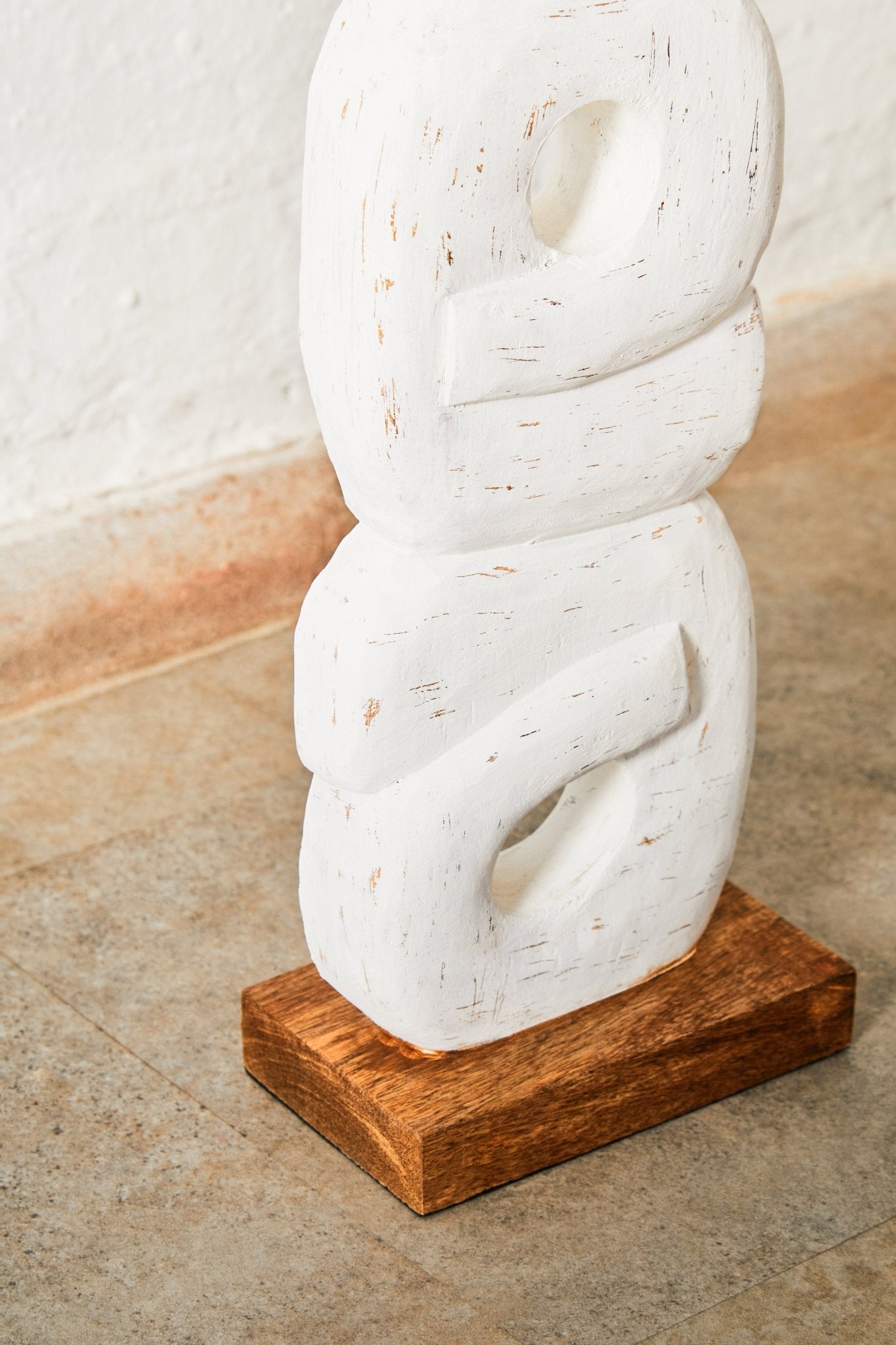 Eir Rustic White Mango Wood Ring Sculpture - Skandi London