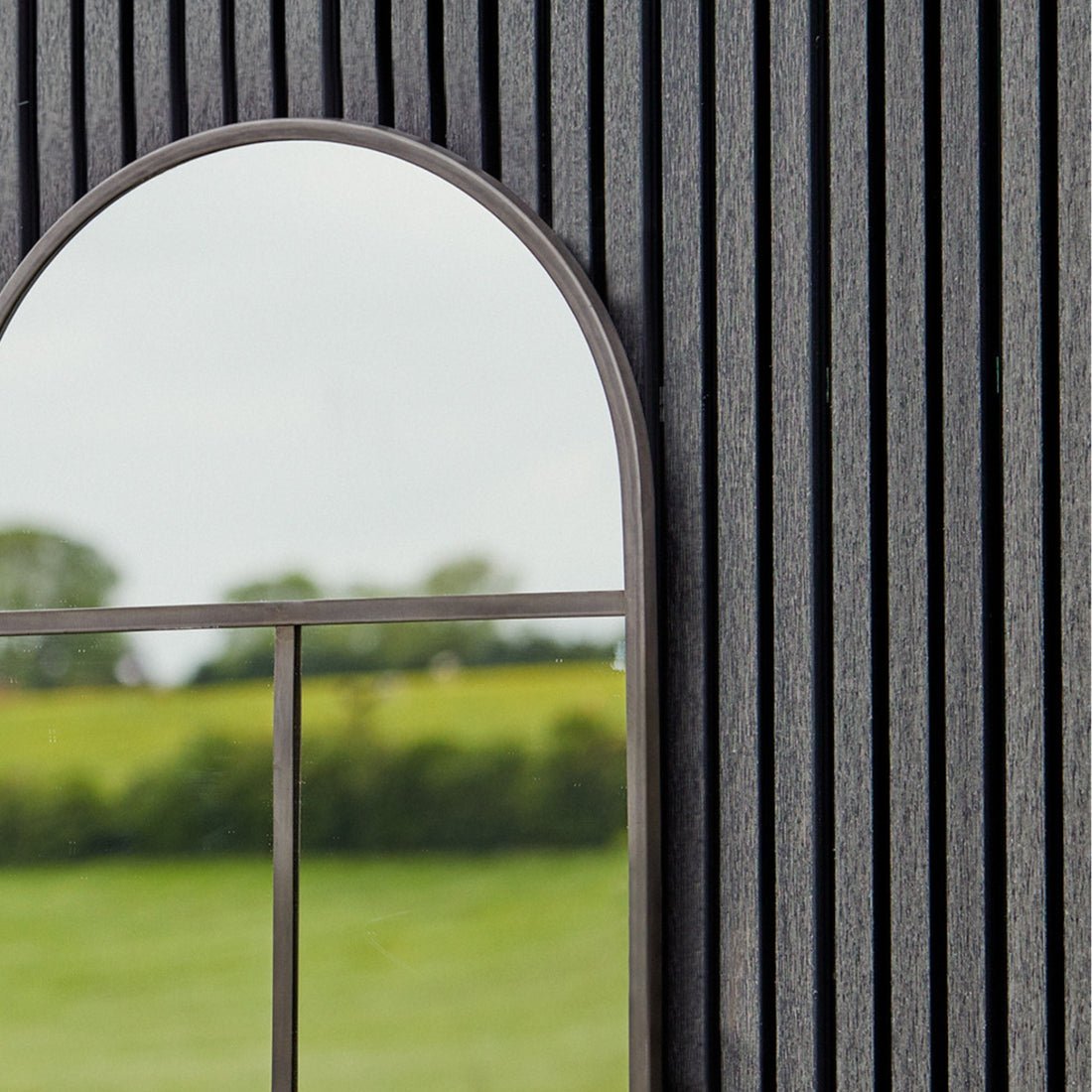 Tate Outdoor Mirror Natural Black - Skandi London