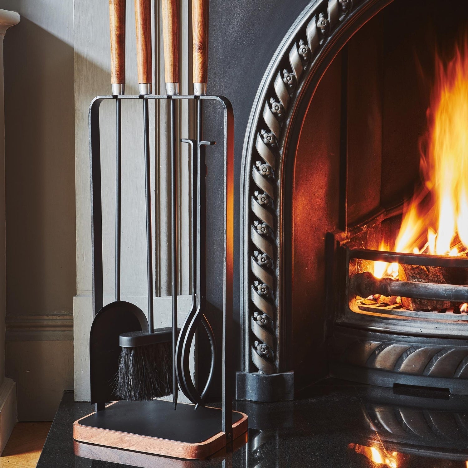 Haslev Wooden Handle Square Companion Set - Skandi London