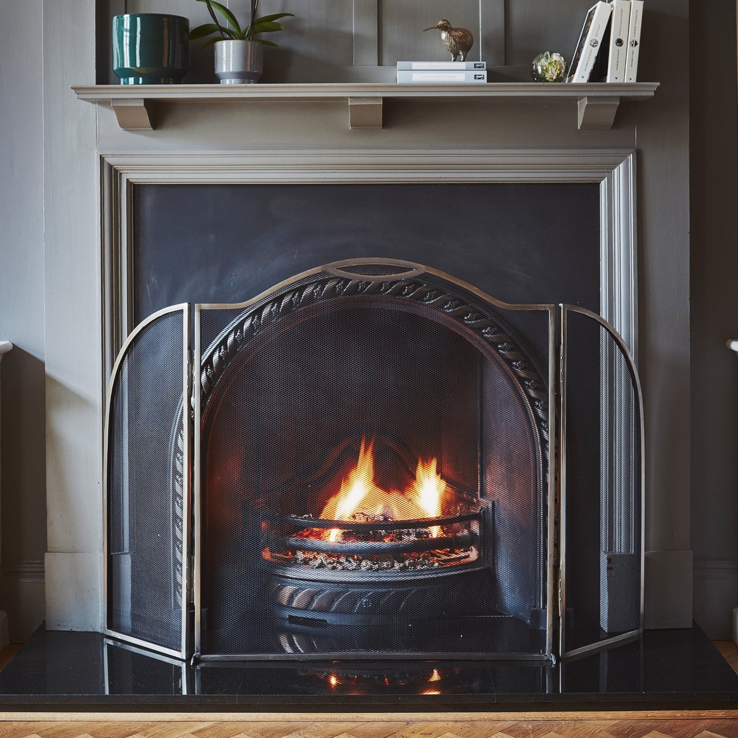 Grina Pewter Curved Surround Fire Screen - Skandi London