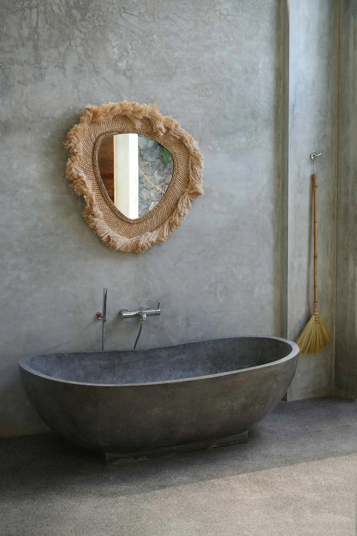 The La Contessa Mirror - Natural - Large