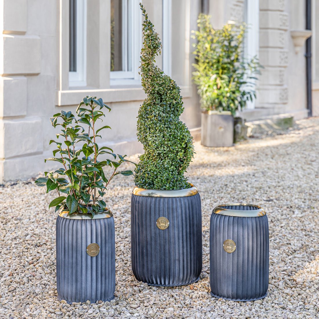 Skandi London Timeless Rounded Outdoor Planter in Lead - Medium - Skandi London
