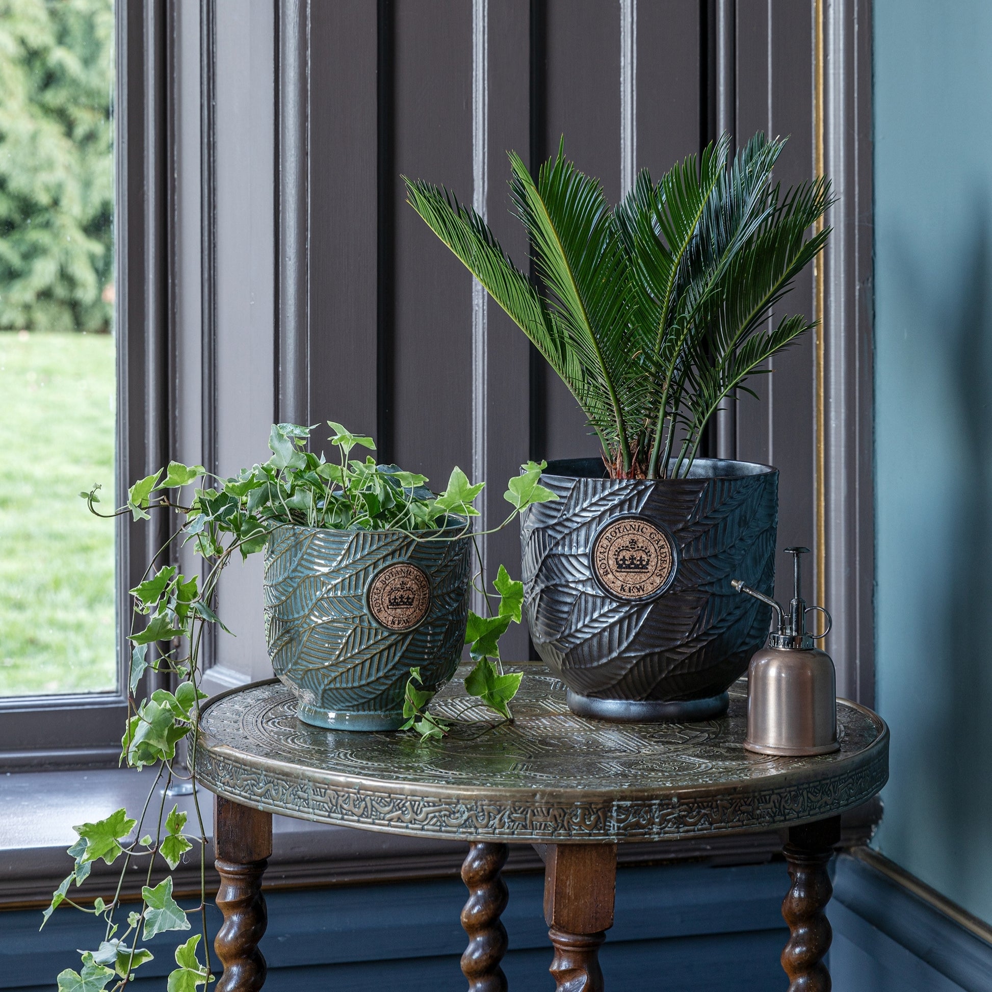 Skandi London Cork Emblem Earthy Planter in Moss - Medium - Skandi London