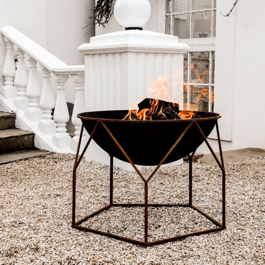 Outdoor Wolde Fire Pit Rust - Skandi London