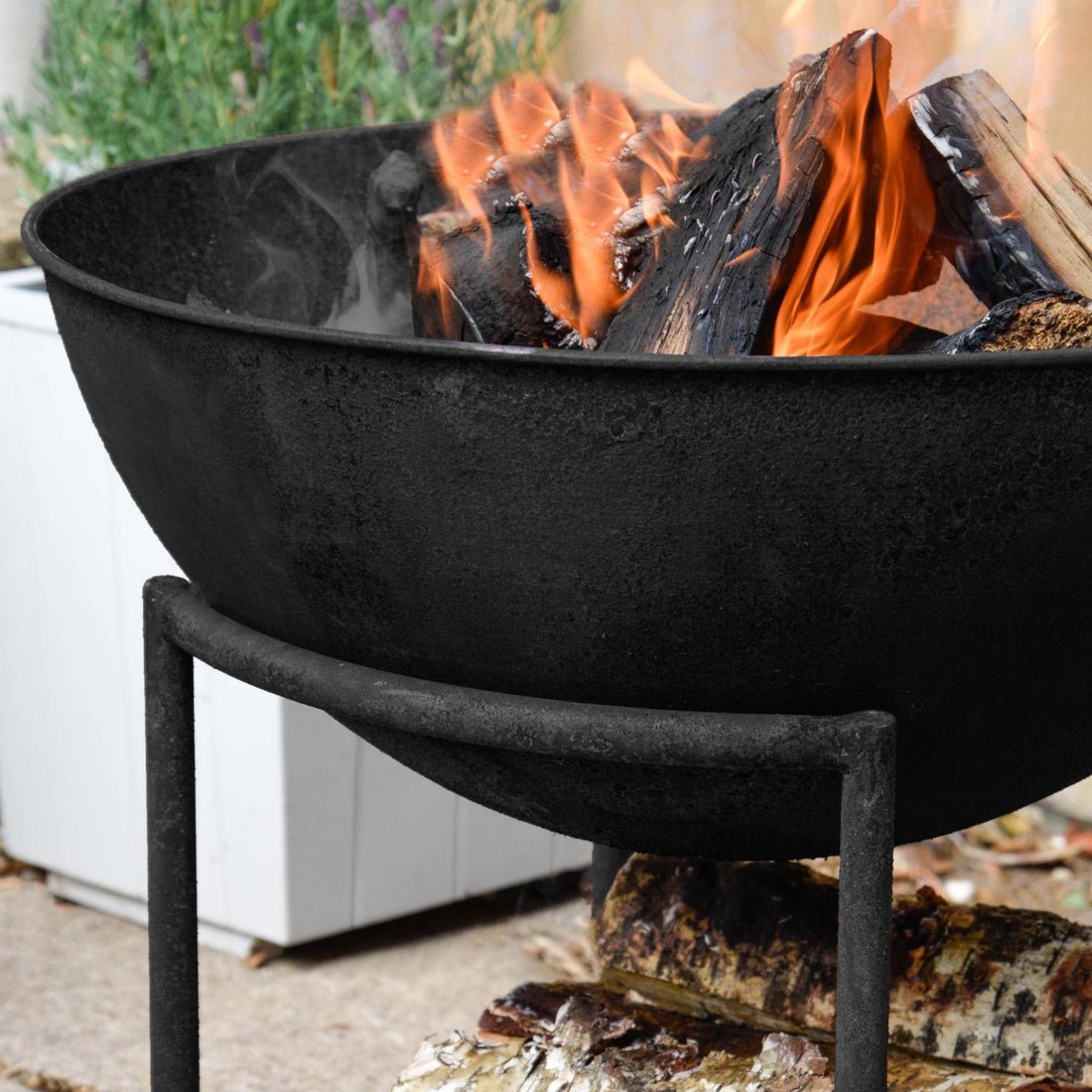 Outdoor Valentin Cast Iron Fire Pit on Stand in Black Iron - Large - Skandi London