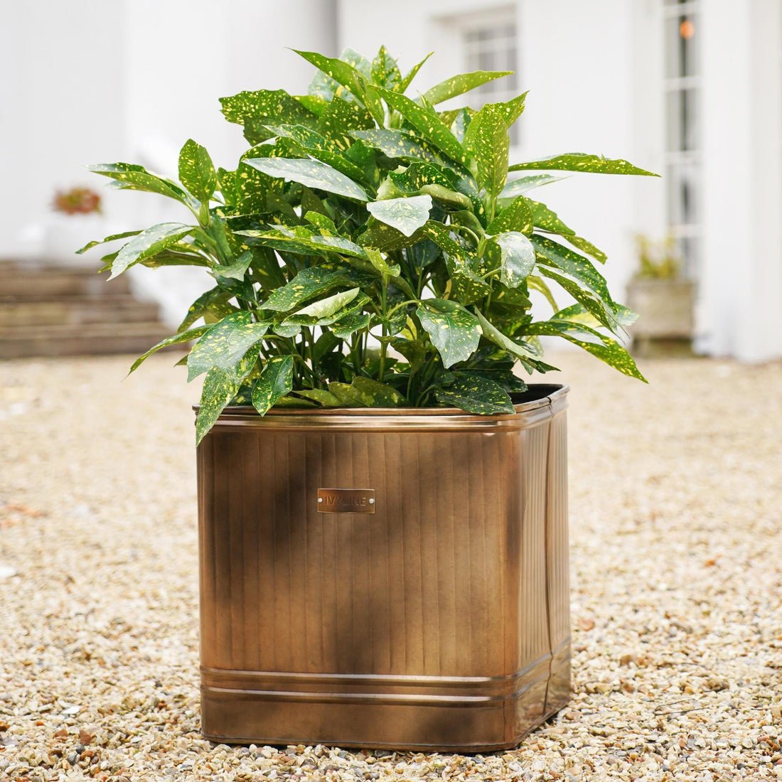 Outdoor Ulrica Square Copper Metal Planter - Medium - Skandi London