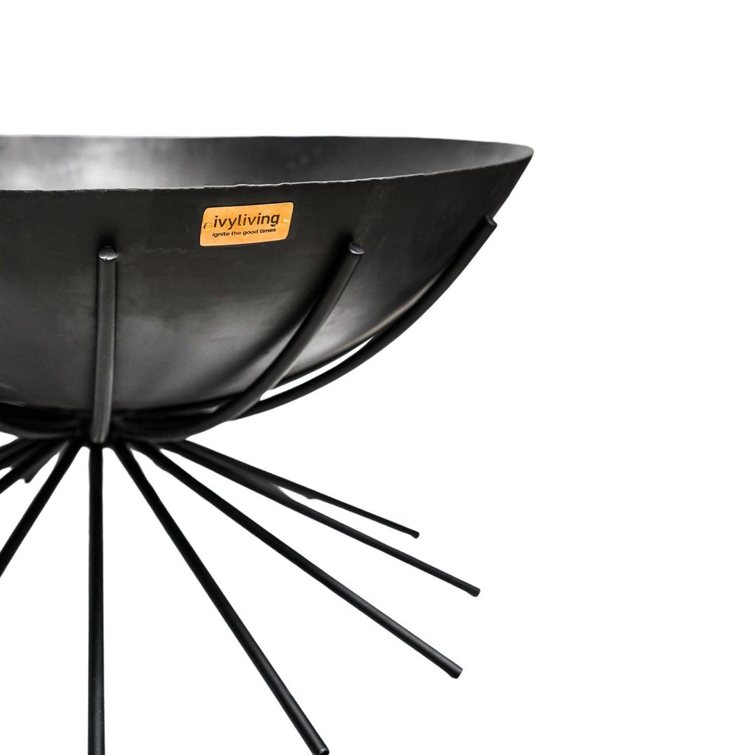Outdoor Metal Vali Fire Pit in Black - Skandi London
