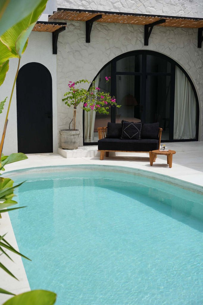 The Malawi Two Seater - Natural Black - Skandi London