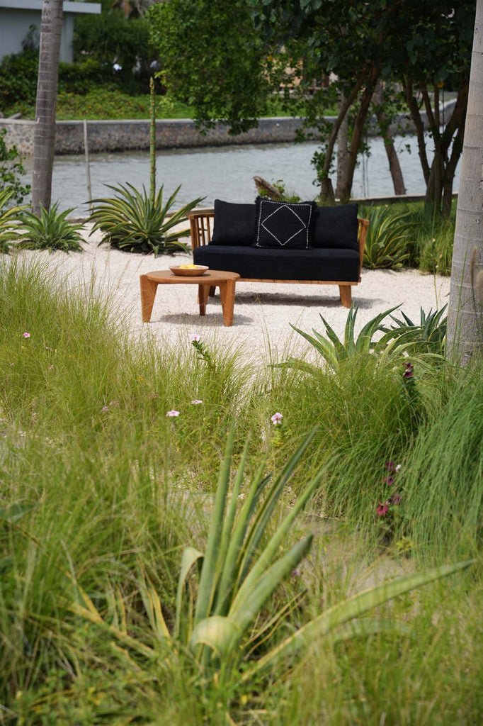 The Malawi Two Seater - Natural Black - Skandi London