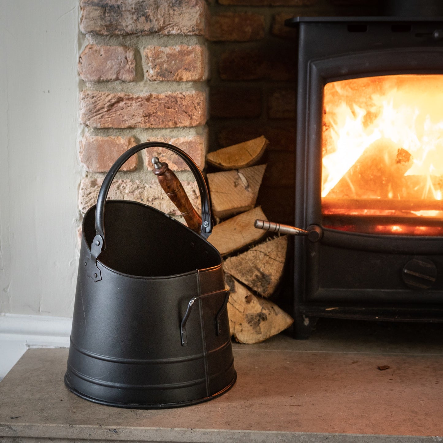 Skandi London Black Coal Bucket with Teak Handle Shovel - Skandi London