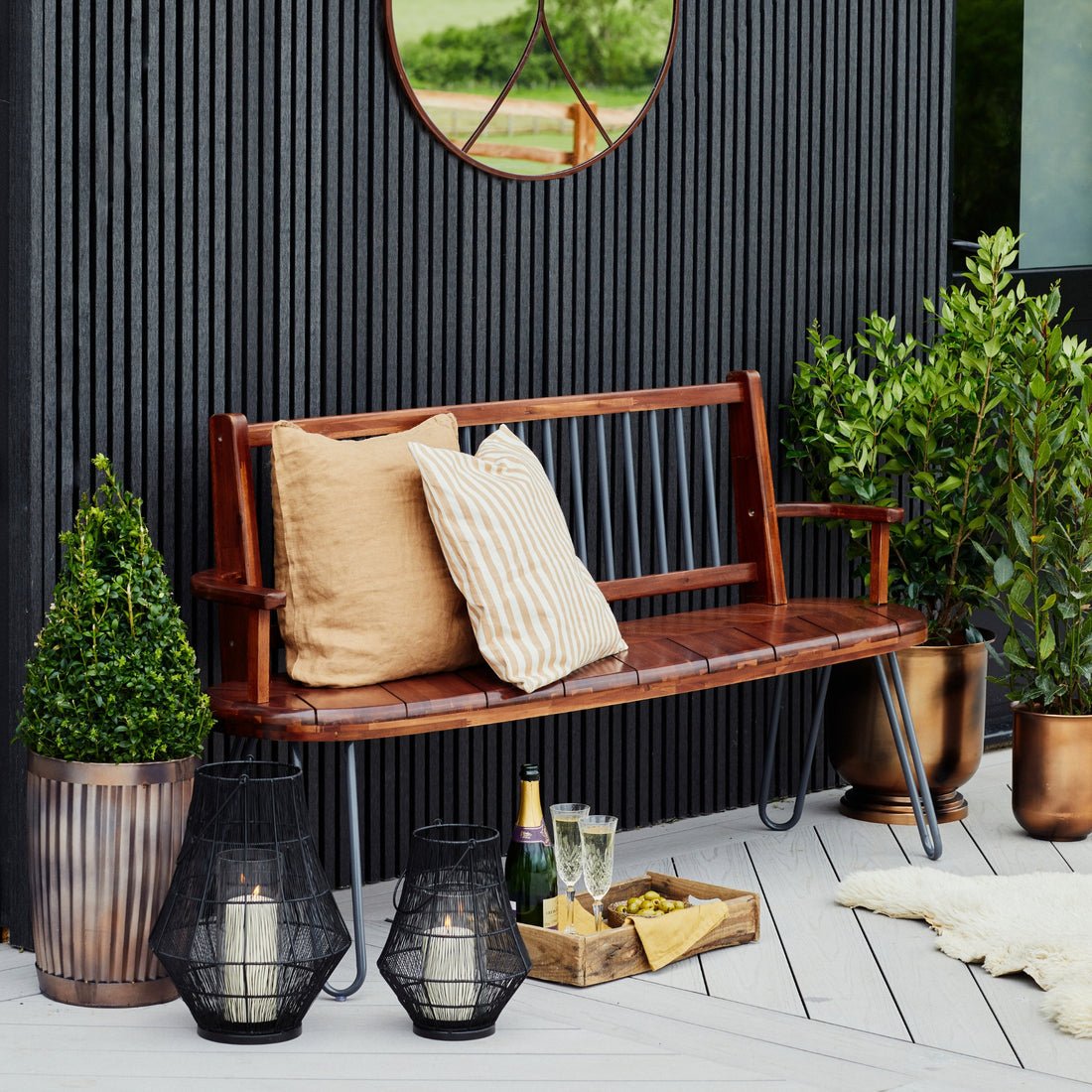 Vega Curve Wirework Lantern - Medium - Skandi London