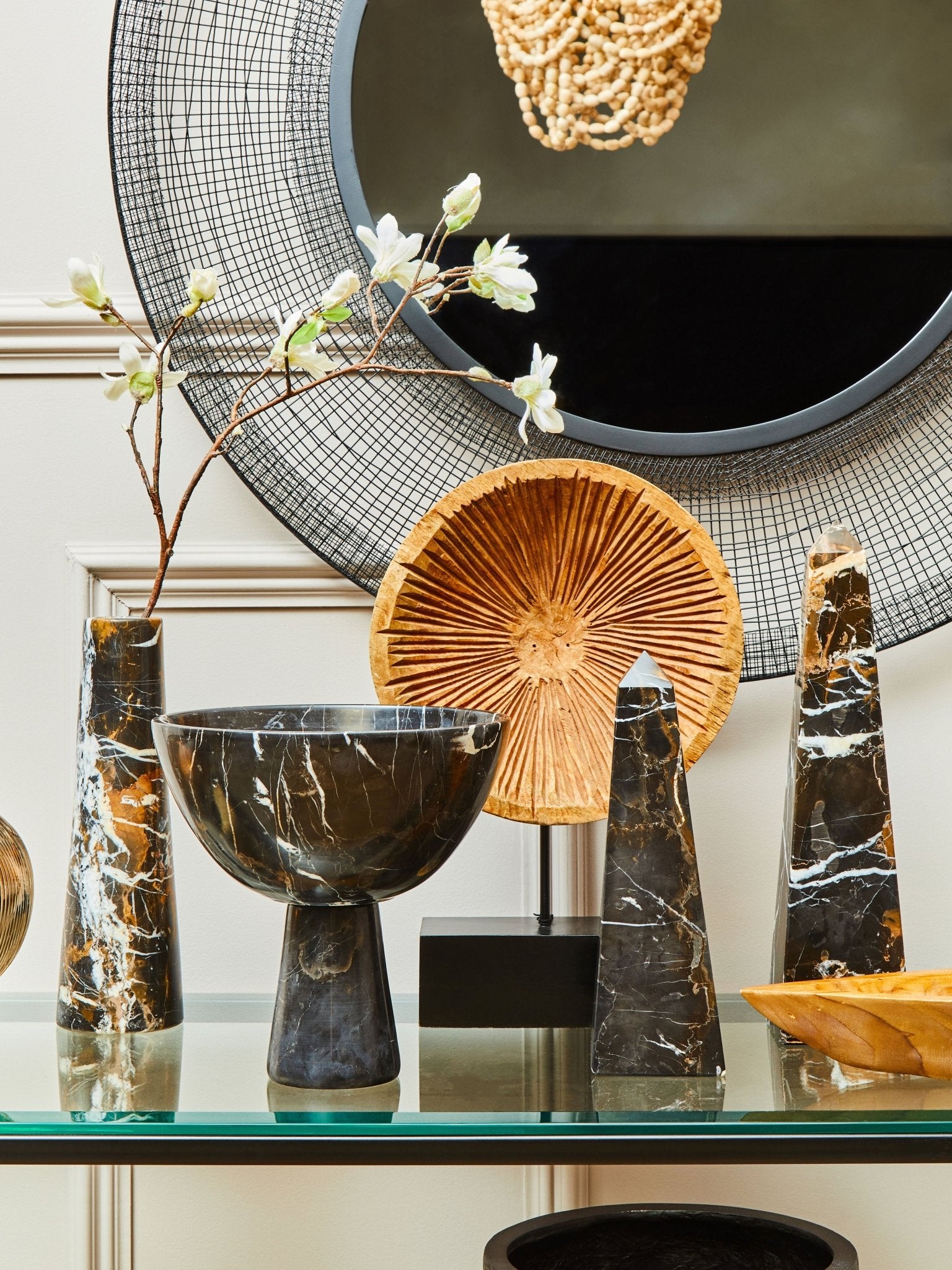 Vida Small Black Marble Obelisk - Skandi London