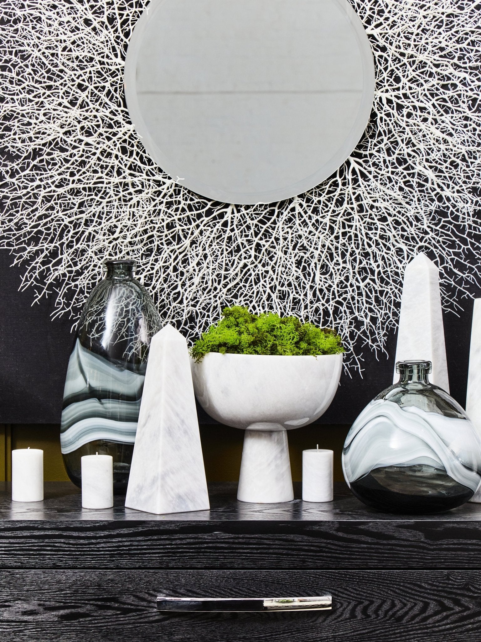 Vida Large White Marble Pedestal Bowl - Skandi London