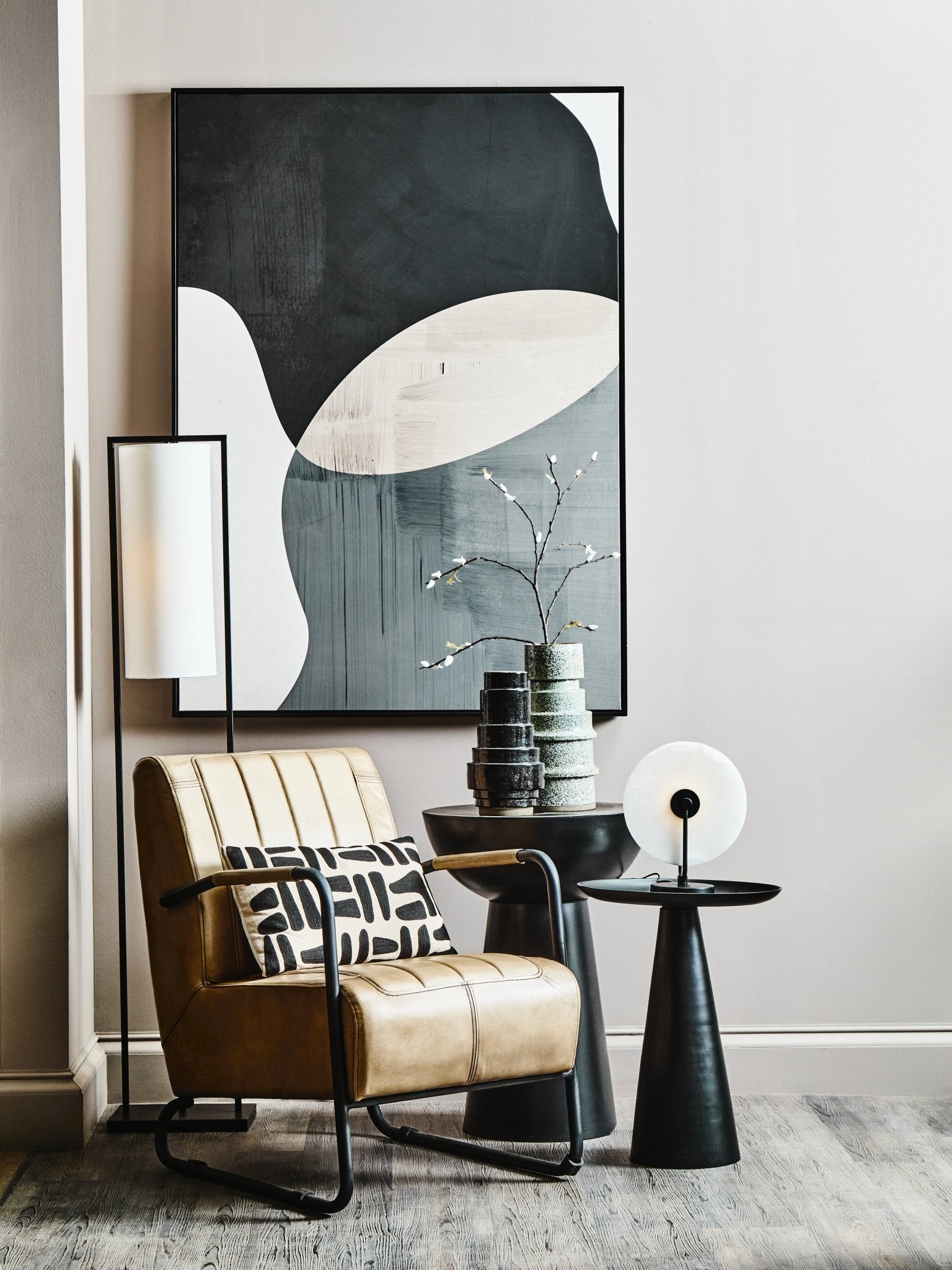 Arne Black Floor Lamp - Skandi London