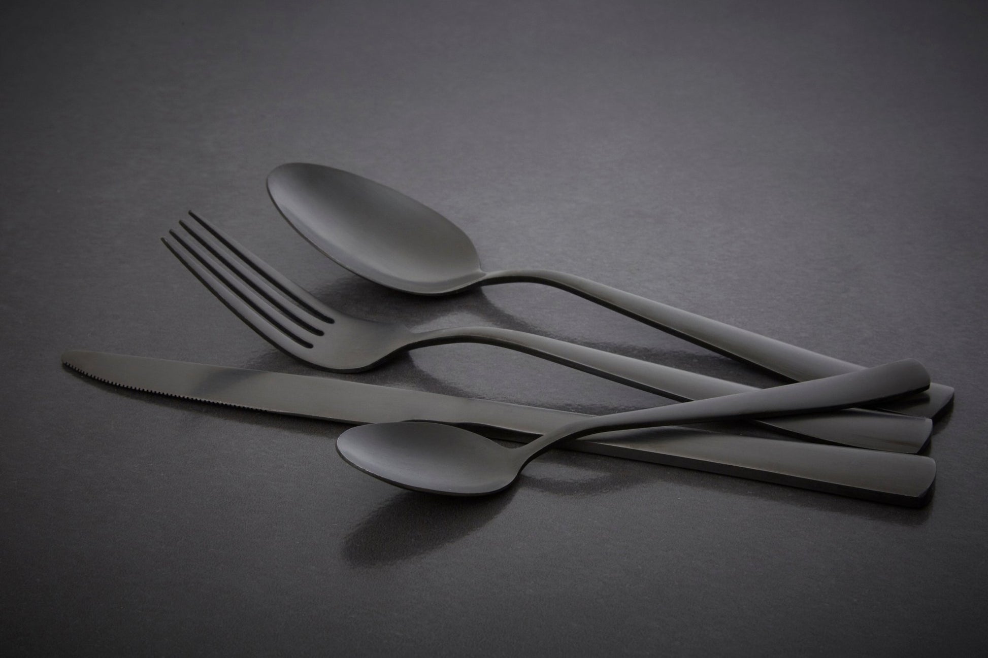 Asmund 16 Piece Onyx Cutlery Set - Skandi London