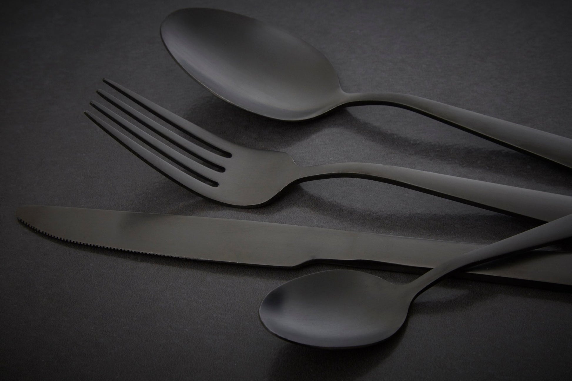 Asmund 16 Piece Onyx Cutlery Set - Skandi London
