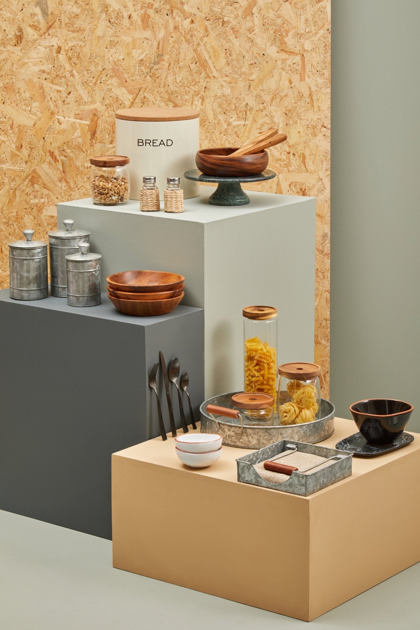 Erica Marble Cake Stand - Skandi London