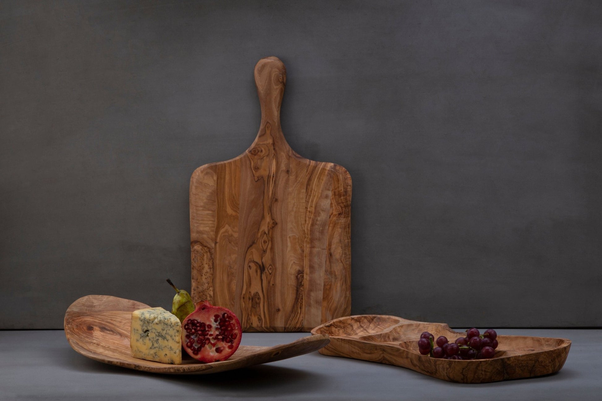 Heidrun Olive Wood Fruit Tray - Skandi London
