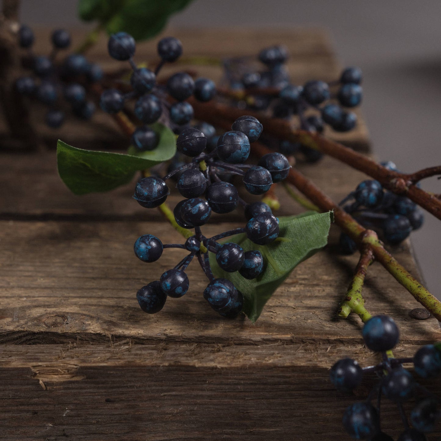 Skandi London Viburnum Berry - Skandi London