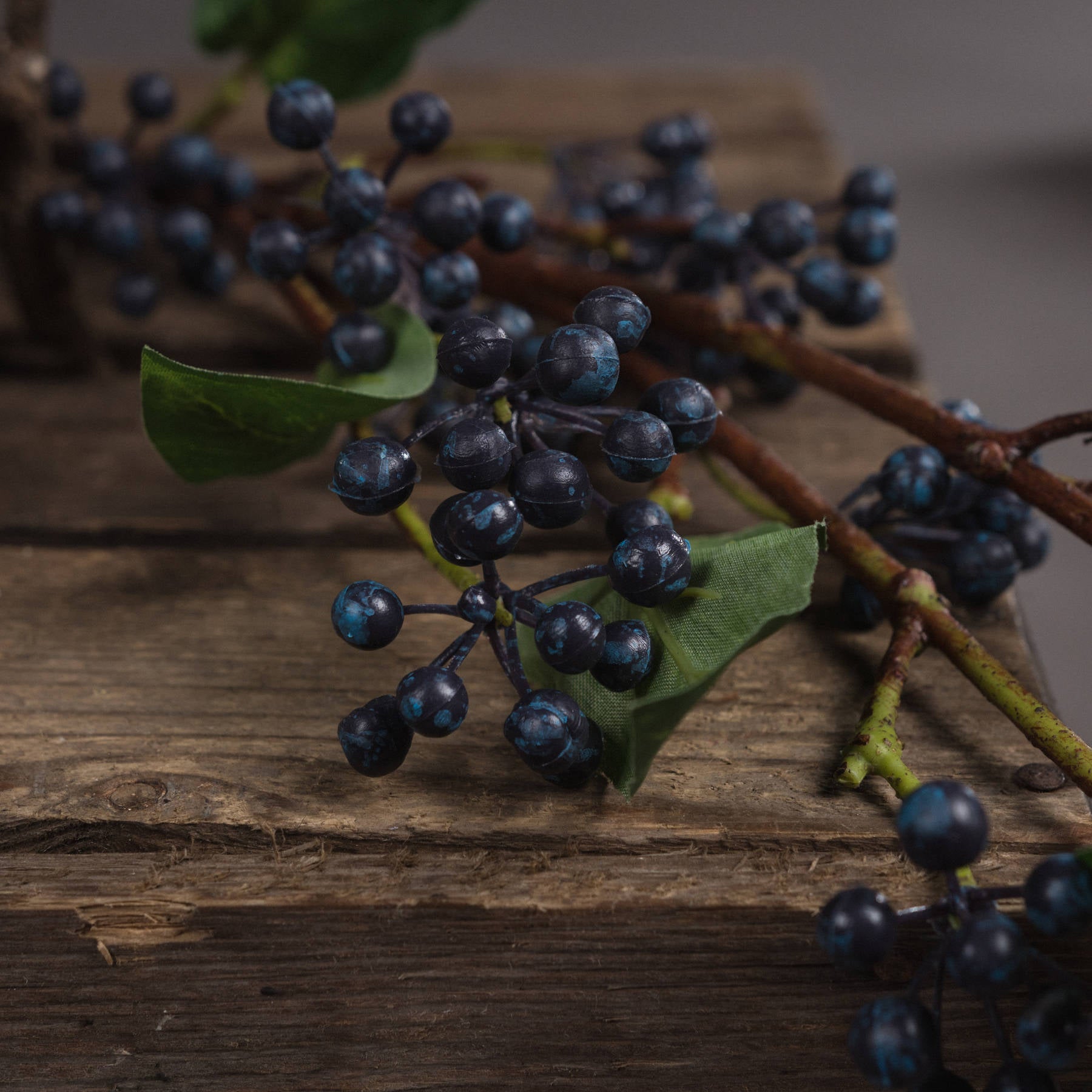 Skandi London Viburnum Berry - Skandi London