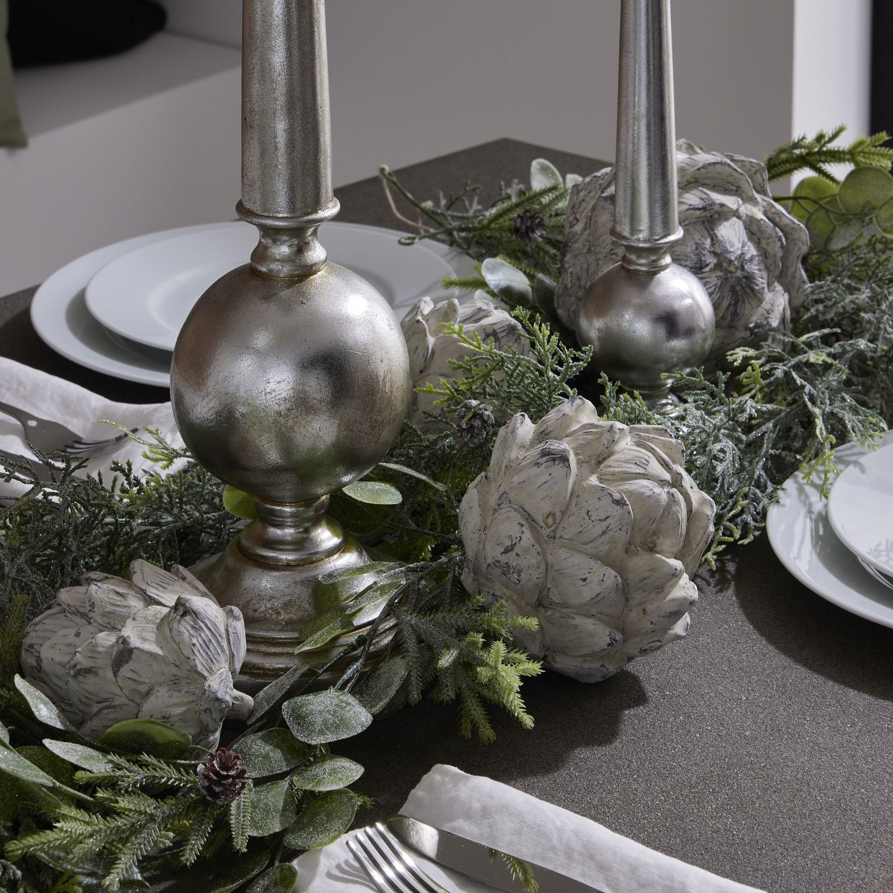 Kajaani Decorative Large Artichoke - Skandi London