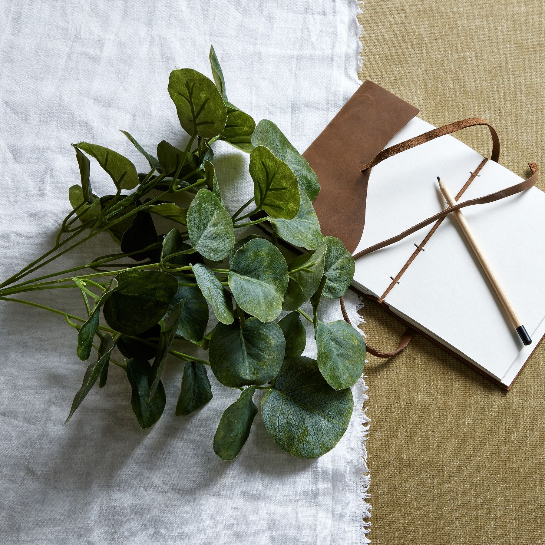 Skandi London Short Eucalyptus Bunch - Skandi London