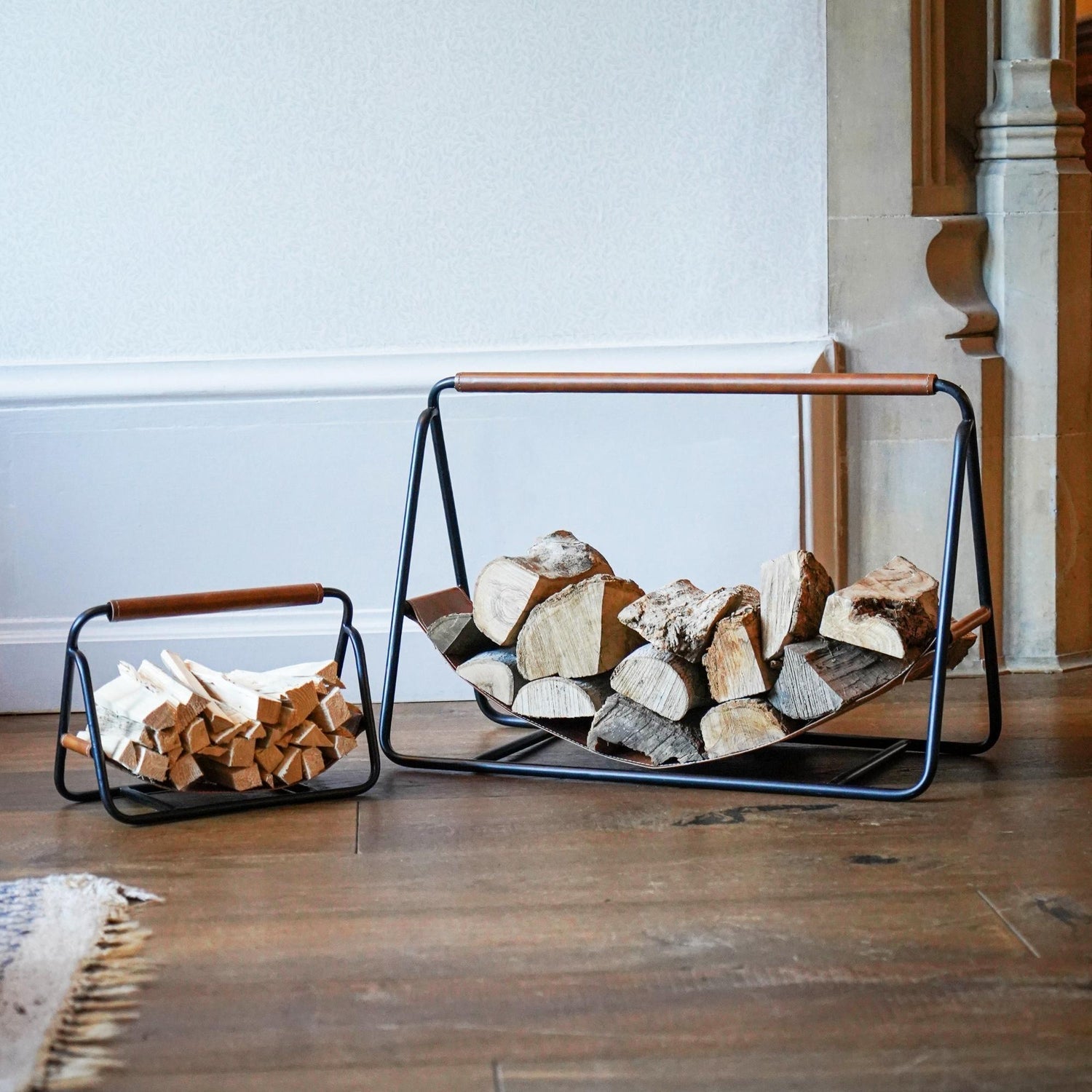 Hinn Black Hanging Leather Kindling Holder - Skandi London