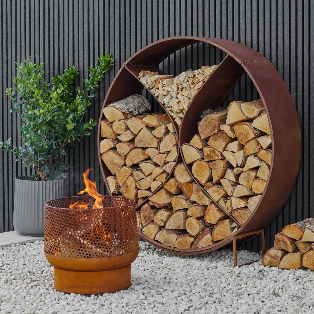 Toril Basket Outdoor Fire Pit Rust - Medium - Skandi London