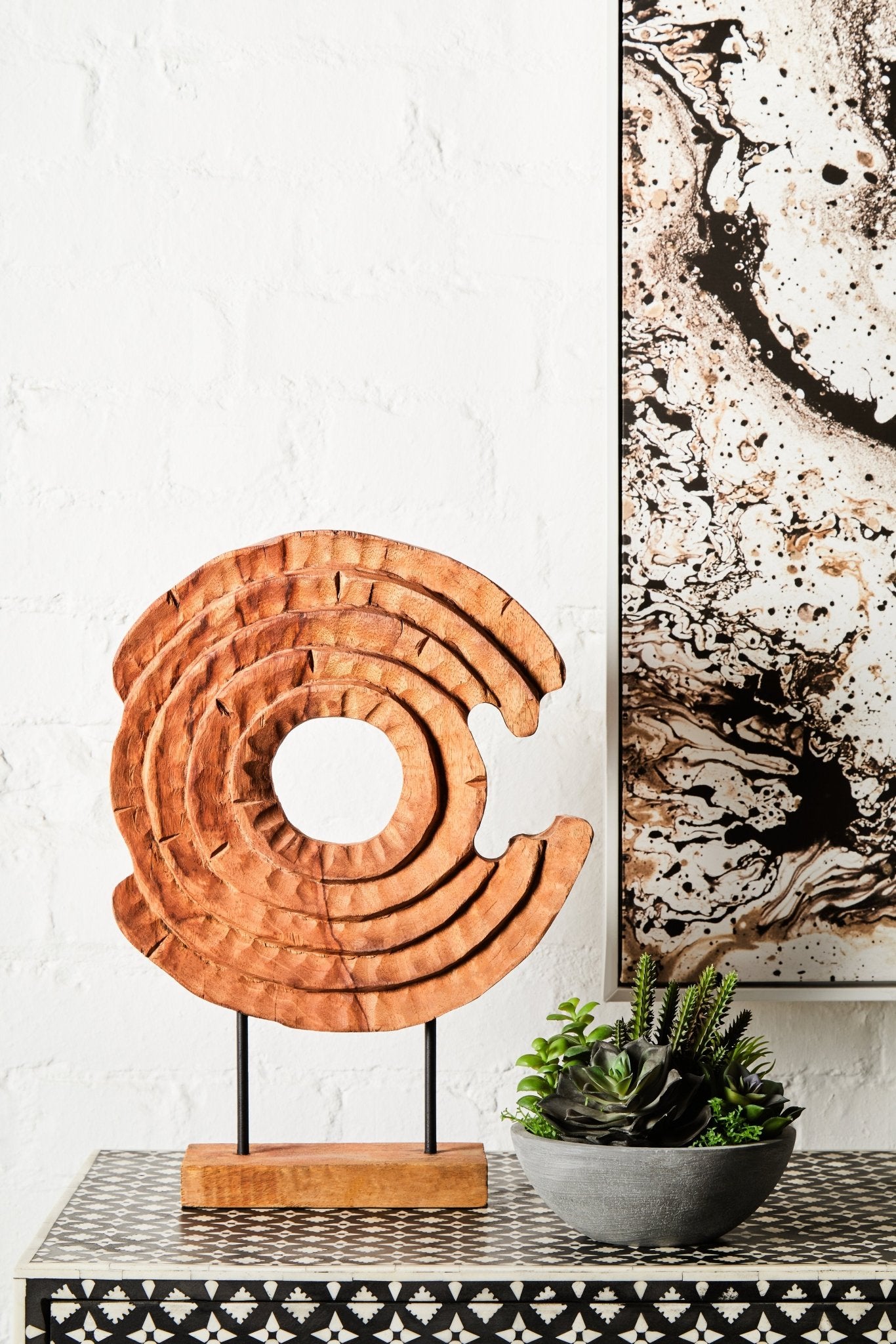 Eir Mango Wood Ring Sculpture - Skandi London