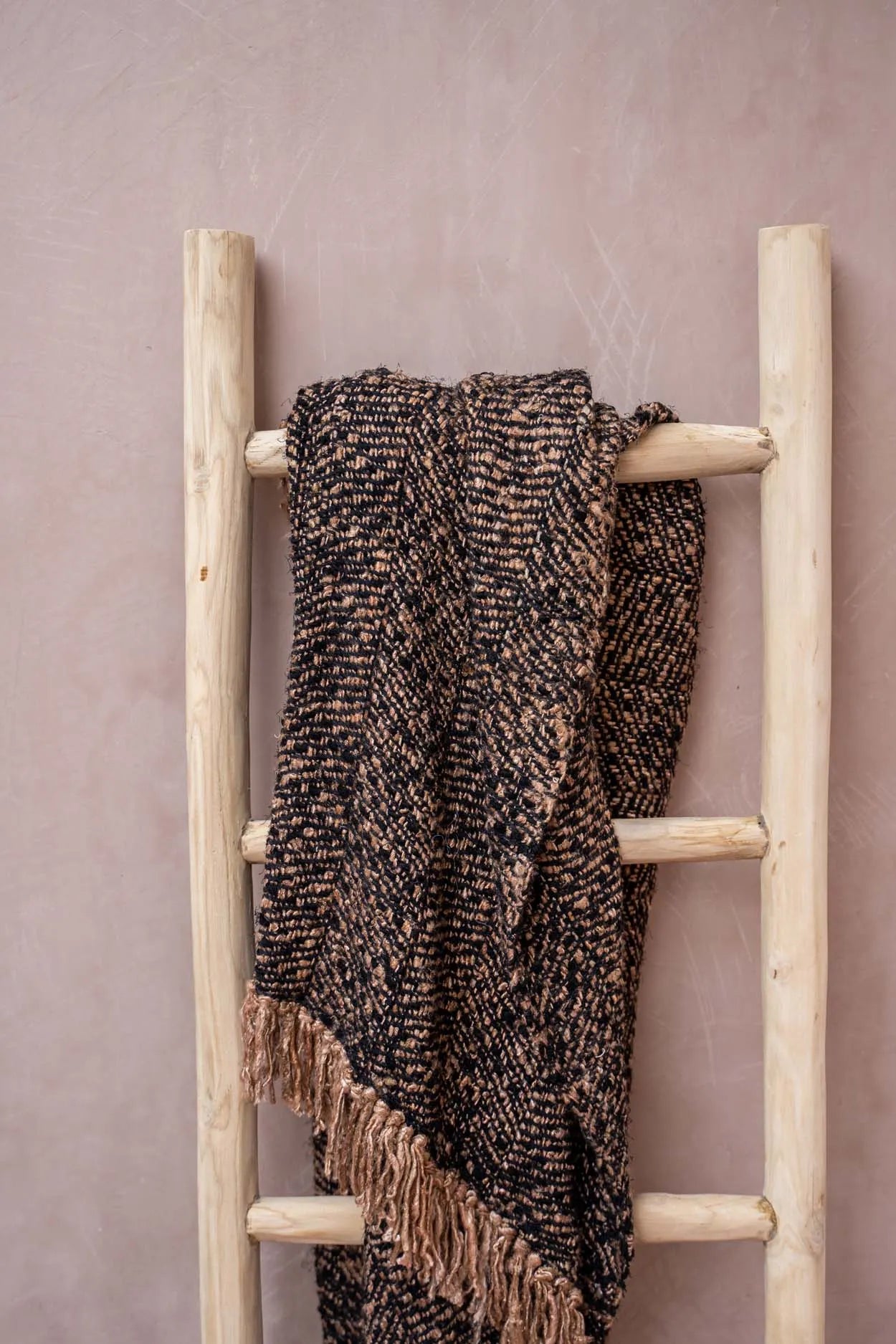 The s'il vous Plaid - Black Copper_40 - Skandi London