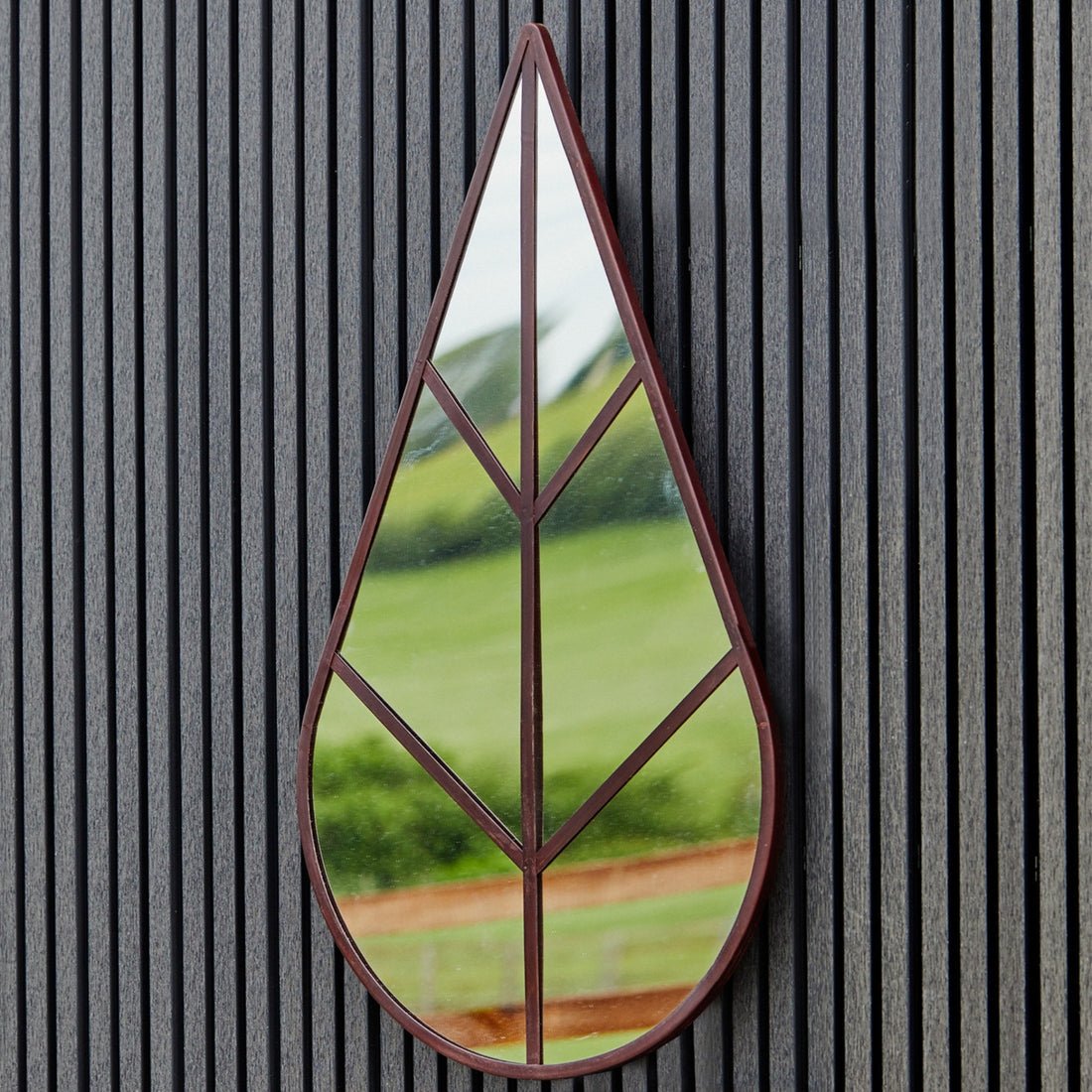 Syrin Outdoor Mirror Natural Rust - Skandi London