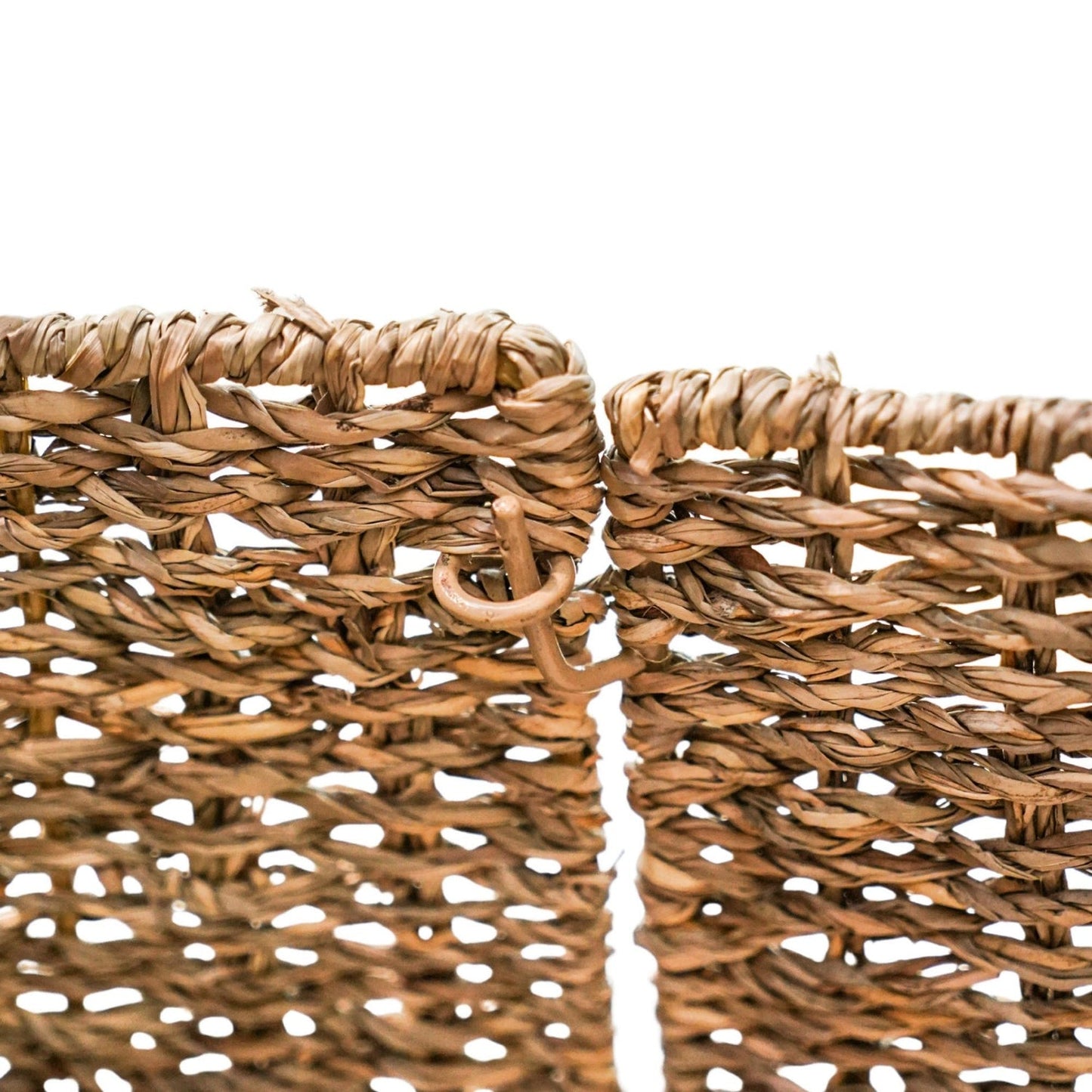 Hella Seagrass Round Foldable Tree Skirt - Skandi London