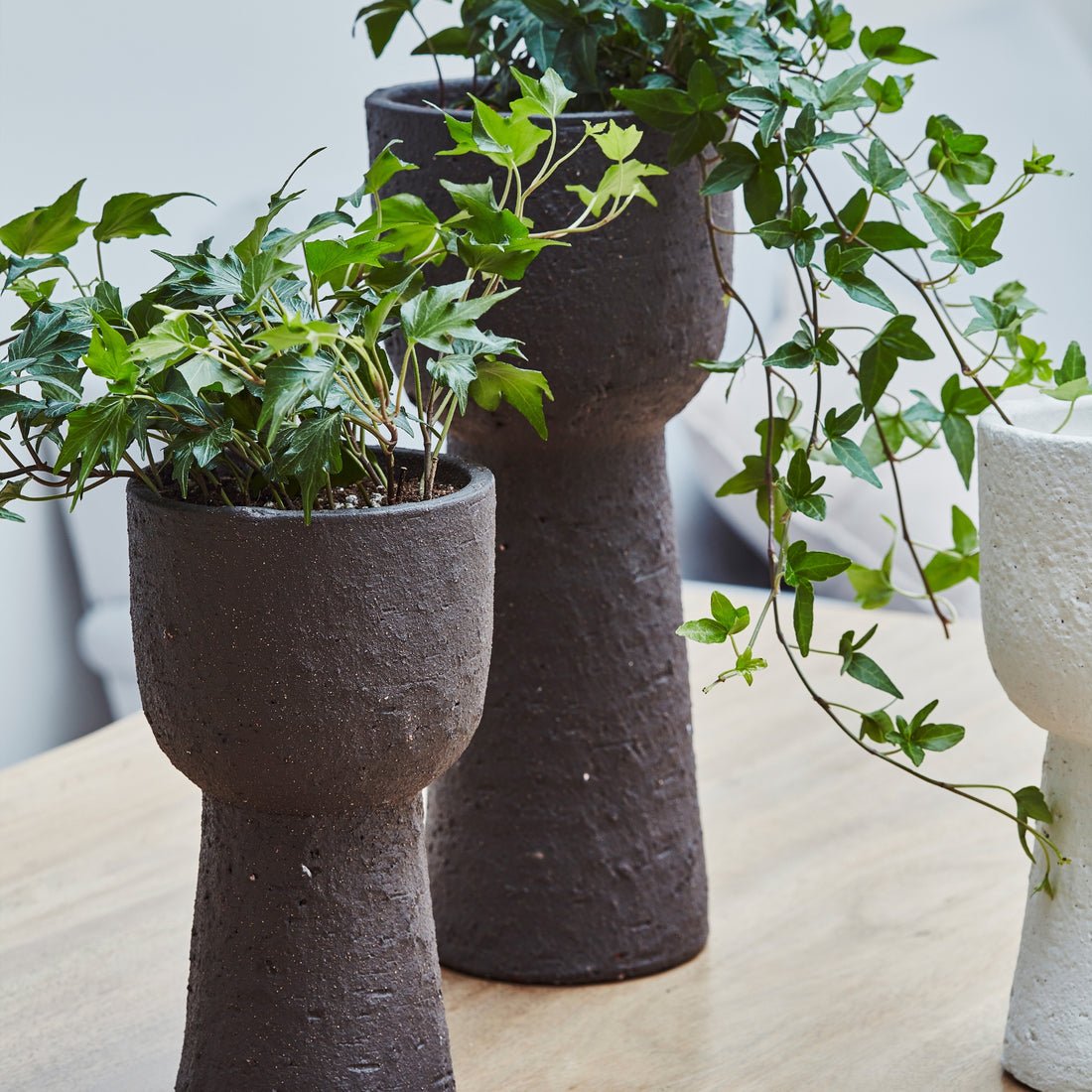 Suren Tall Planter Rustic Mocha - Medium - Skandi London