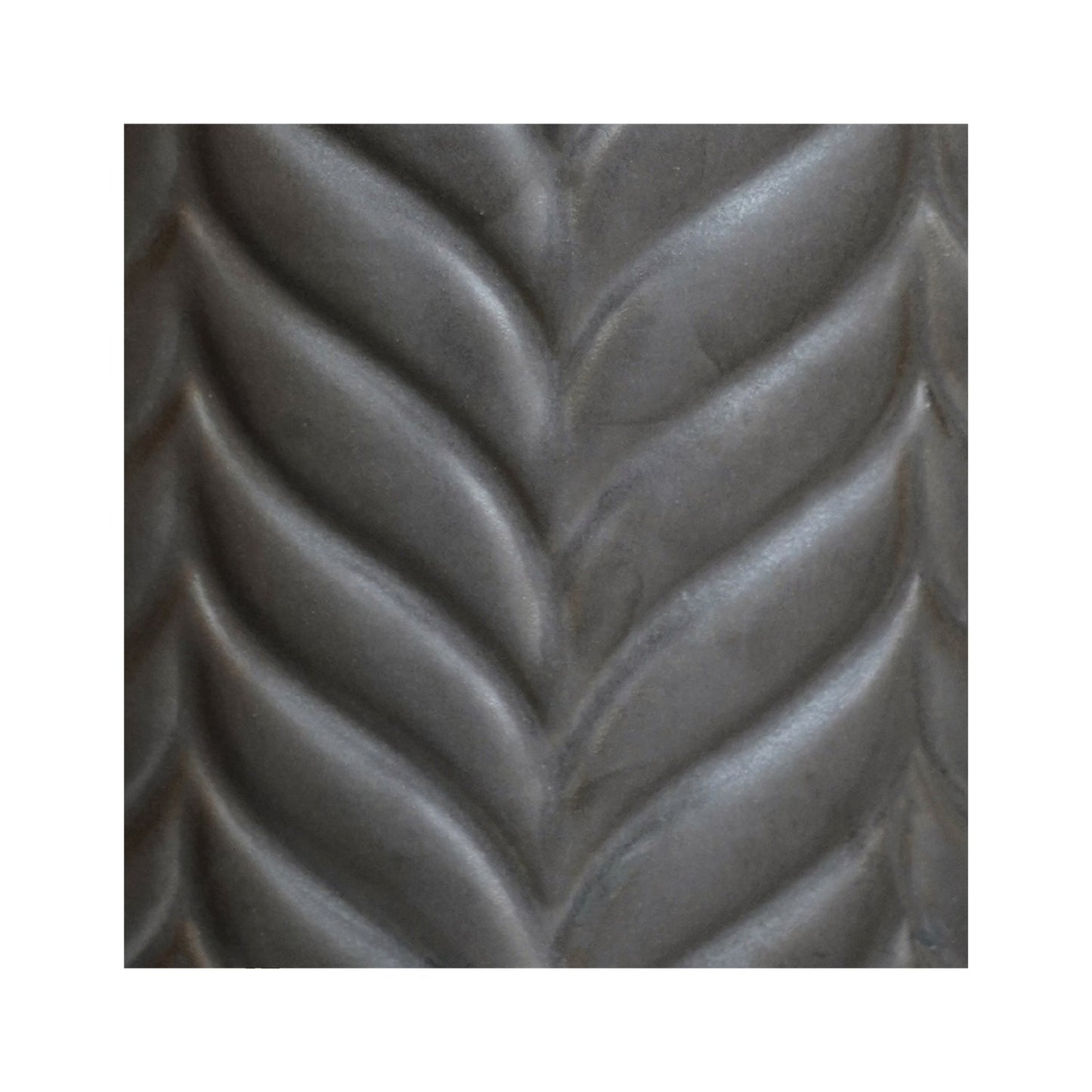 Andebu Chevron Pewter Planter Medium - Medium - Skandi London