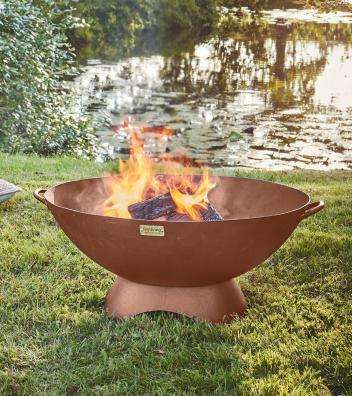 Outdoor Viggo Fire Pit in Rust - Skandi London