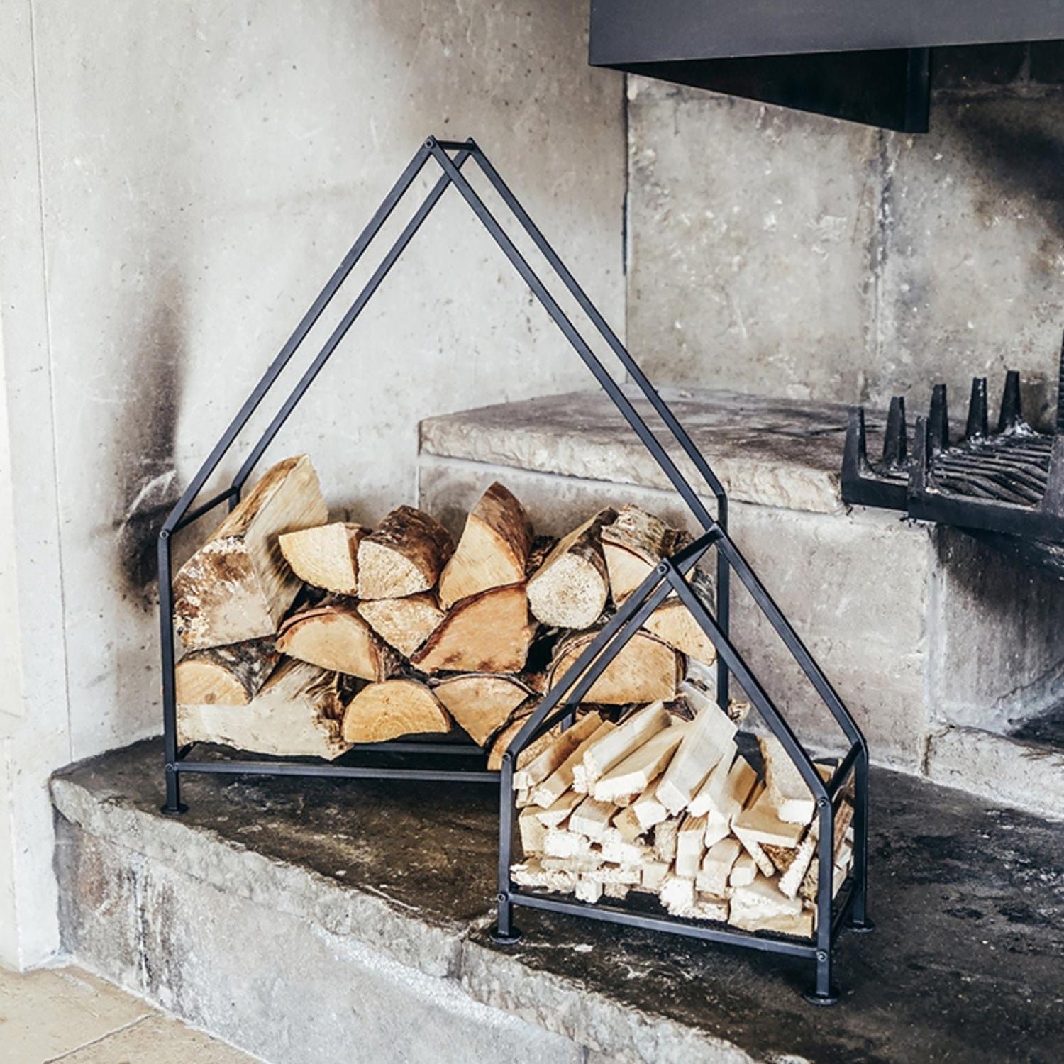 Horsens Iron House Log Holder - Skandi London