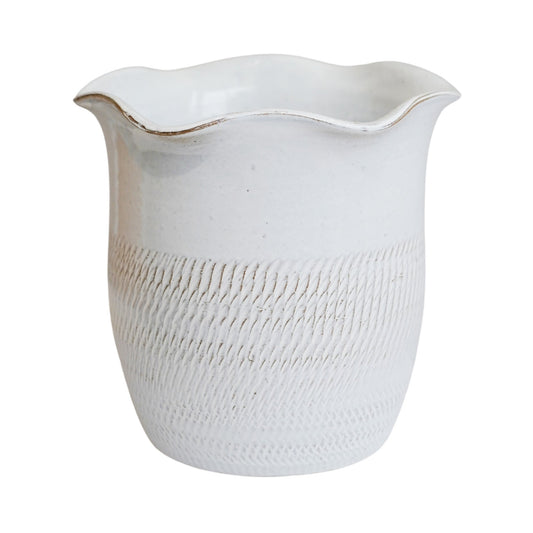 Camellia White Scalloped Edge Planter H25cm D26cm - Skandi London