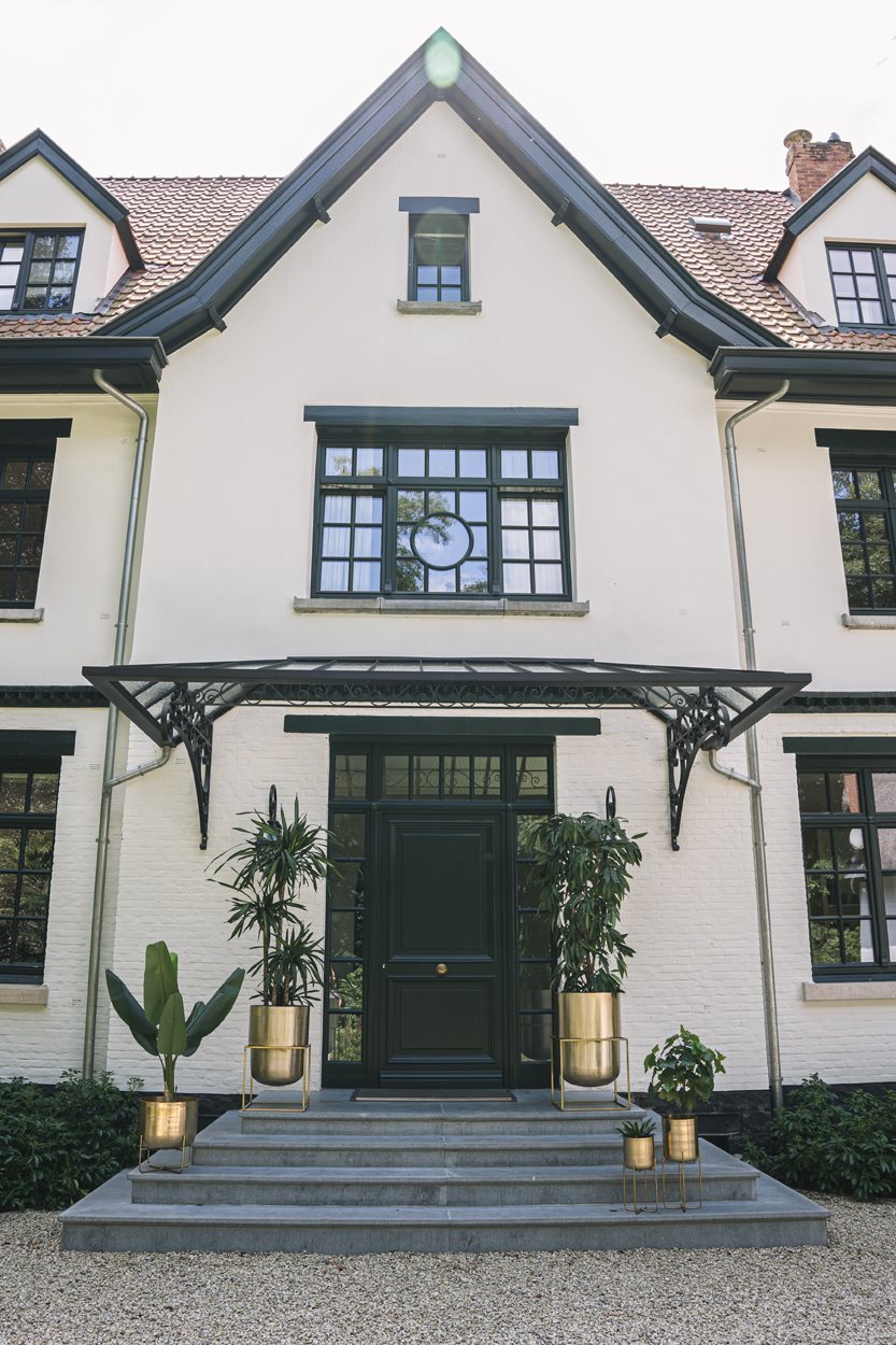 The Brass Planter on Stand - Brass - XL