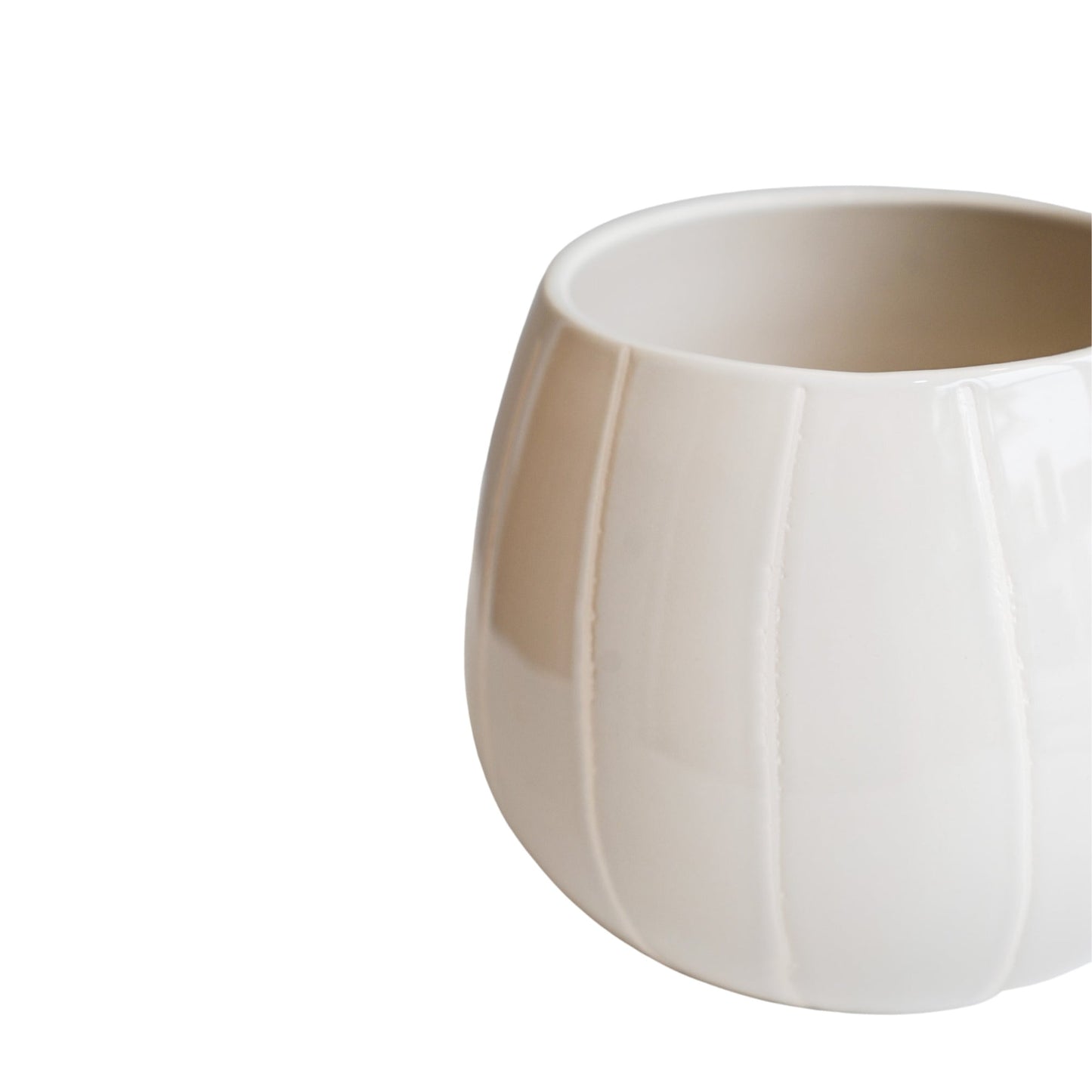 Nova Wax Relief Cream Planter H18cm D23cm - Skandi London