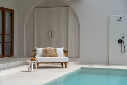 The Organic Side Table - Natural White - Skandi London