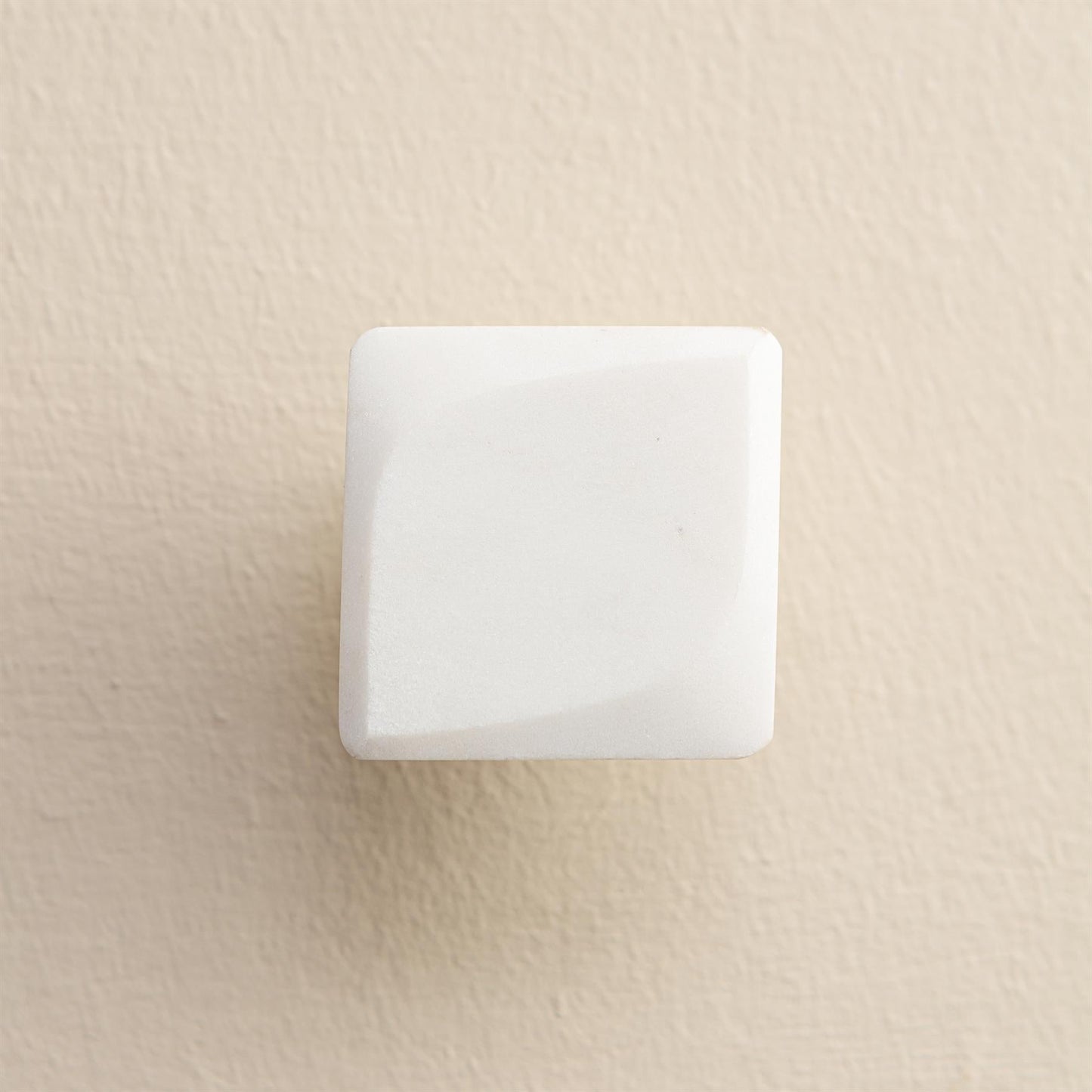 Xaria White Stone Drawer Knobs